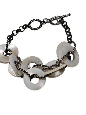 Elegant Mother Of Pearl Disc Bead Bracelet Silver Tone Twist Chain Statement
